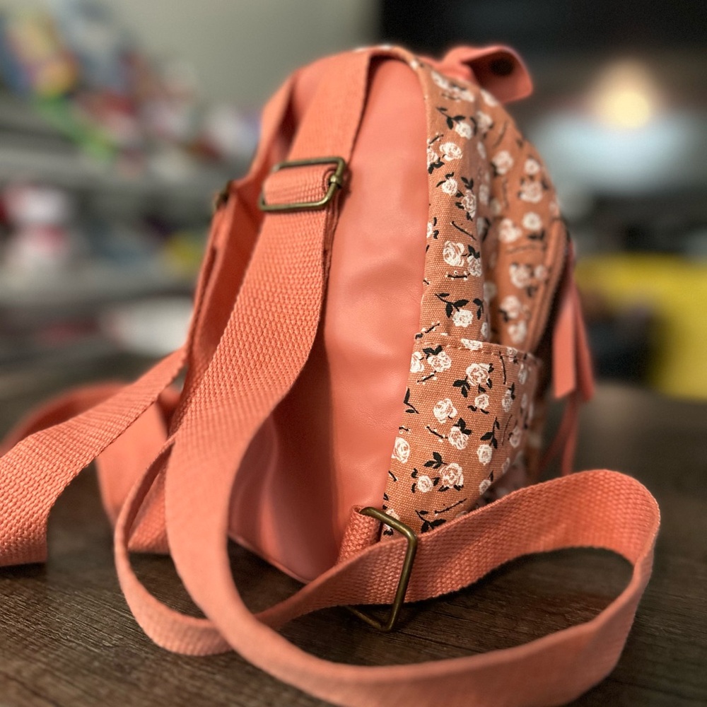 Floral Mini Backpack - Picture 4 of 10
